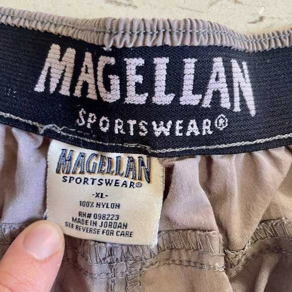 Magellan Sportswear Women’s Mocha Cargo Capri Pants Size X-Large - Picture 4 of 7